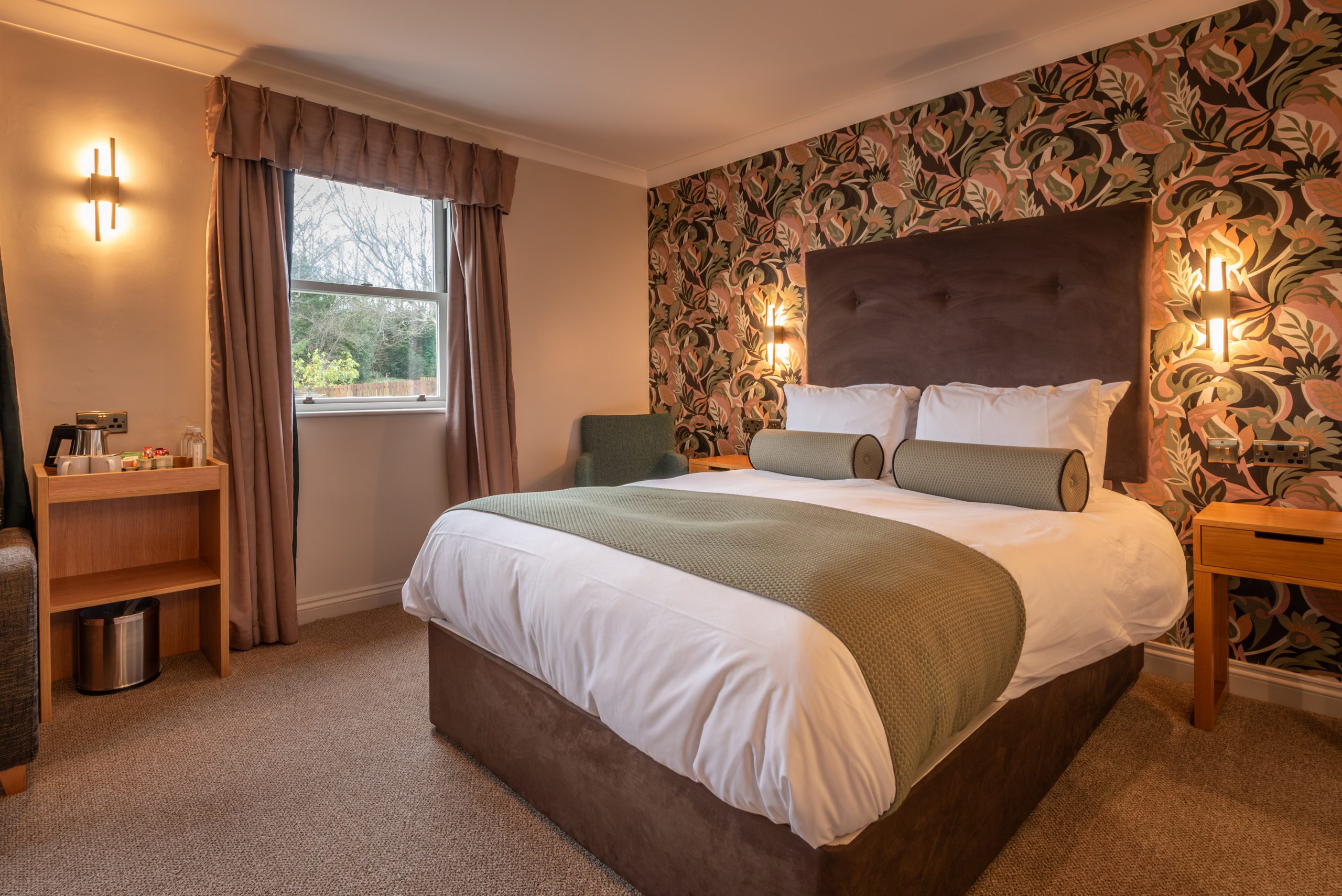George Hotel