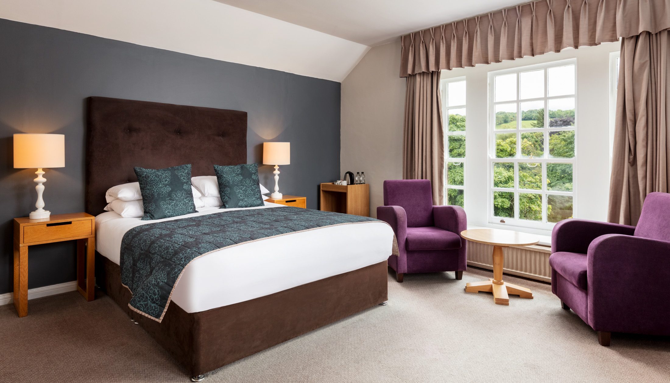 George Hotel